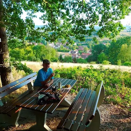 Separate Landhauswohung Mit Schonem Sonnigen Aussenbereich * Kulmbach